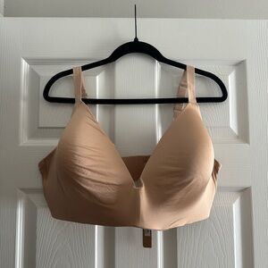 SKIMS Wireless Form T-shirt Bra - Clay 44DDD